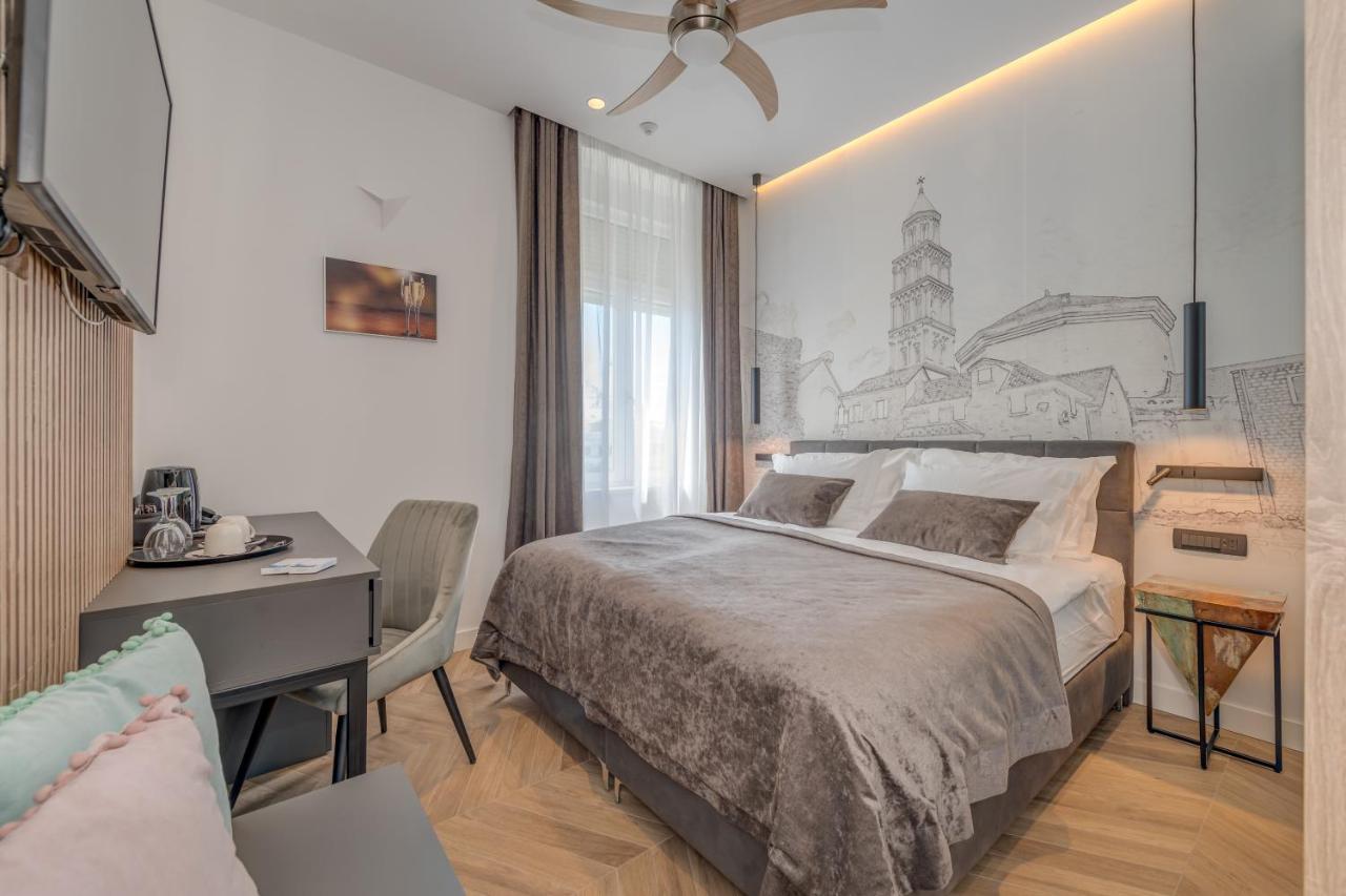 Casa Costabella Bed & Breakfast สปลิท ภายนอก รูปภาพ