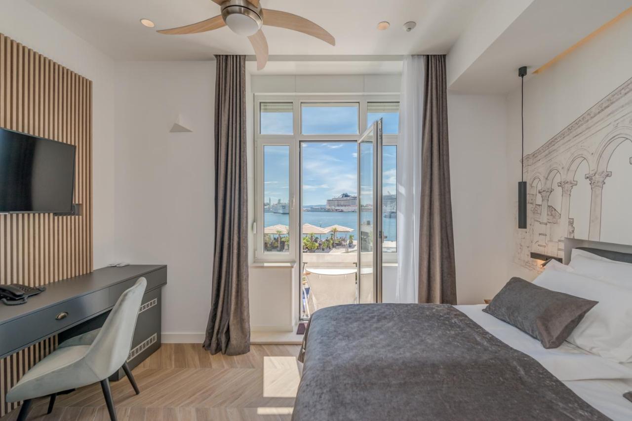 Casa Costabella Bed & Breakfast สปลิท ภายนอก รูปภาพ